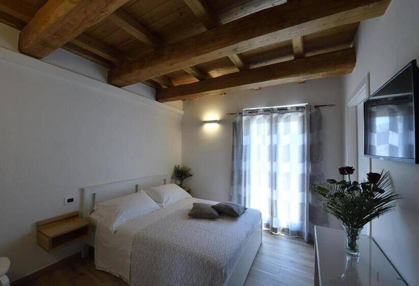 标准间带阳台, Le Benedettine Affittacamere Relais