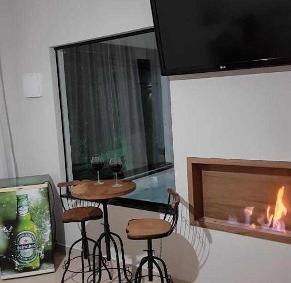 ハイドロマッサージバス付きスイート, Pousada Recanto Da Cascata