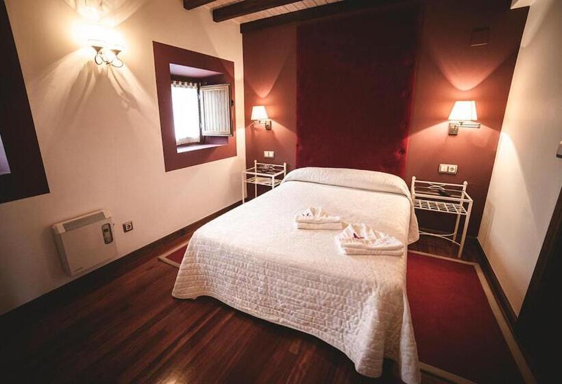 Номер Стандарт, Posada Cicero
