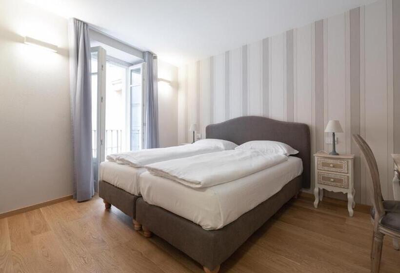 带阳台的高级房间, Antico Borgo B&b