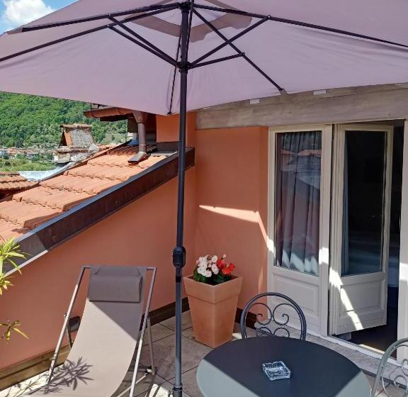 Suite with Terrace, Antico Borgo B&b