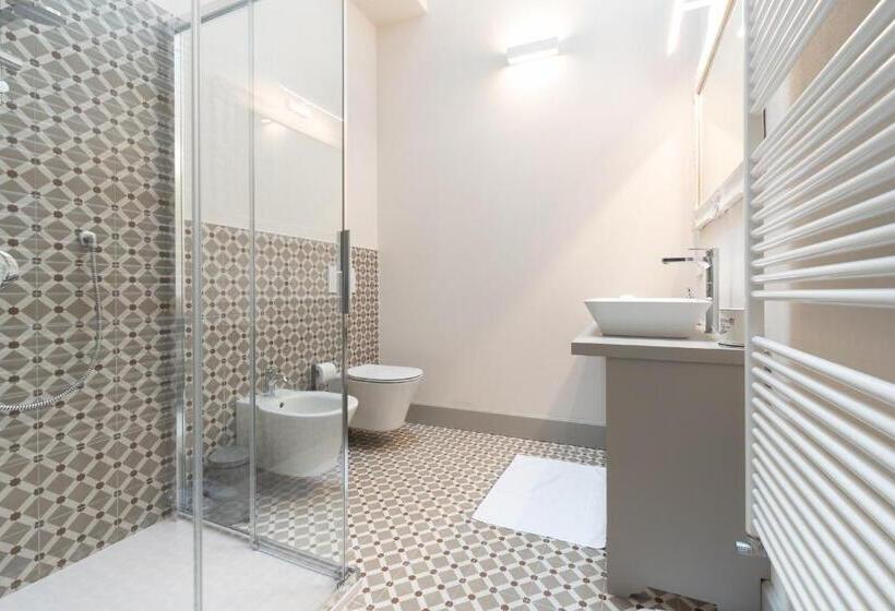 带露台的套间, Antico Borgo B&b
