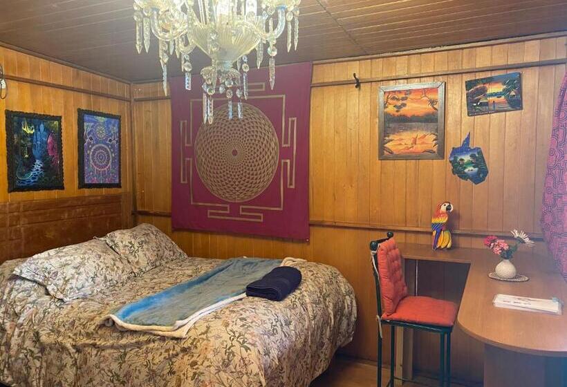 Трехместный Номер Стандарт с Балконом, Casa De La Gringa Mountain House