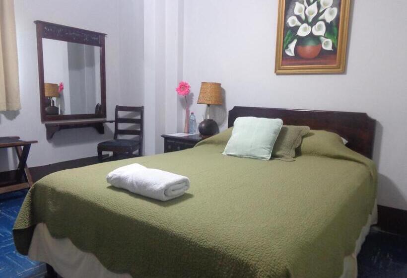 اتاق استاندارد, Doña Carmen