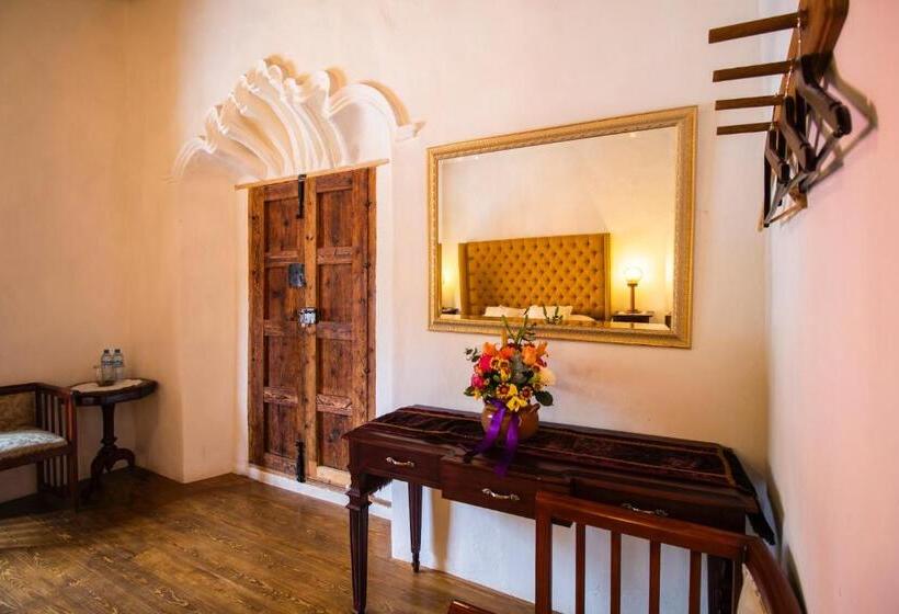 带阳台套房, Casa Grande