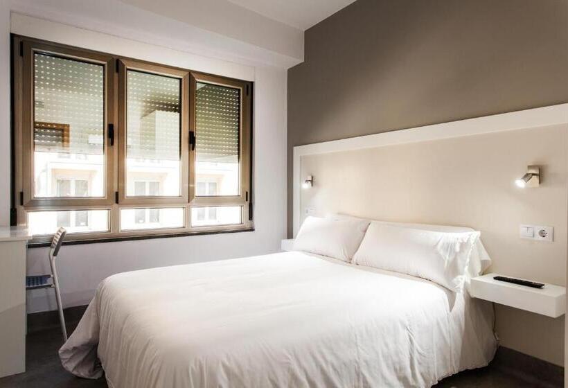 이코노미 룸, Hospedium H Cabo Sport