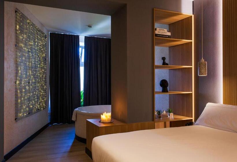 디럭스 룸, Hospedium H Cabo Sport