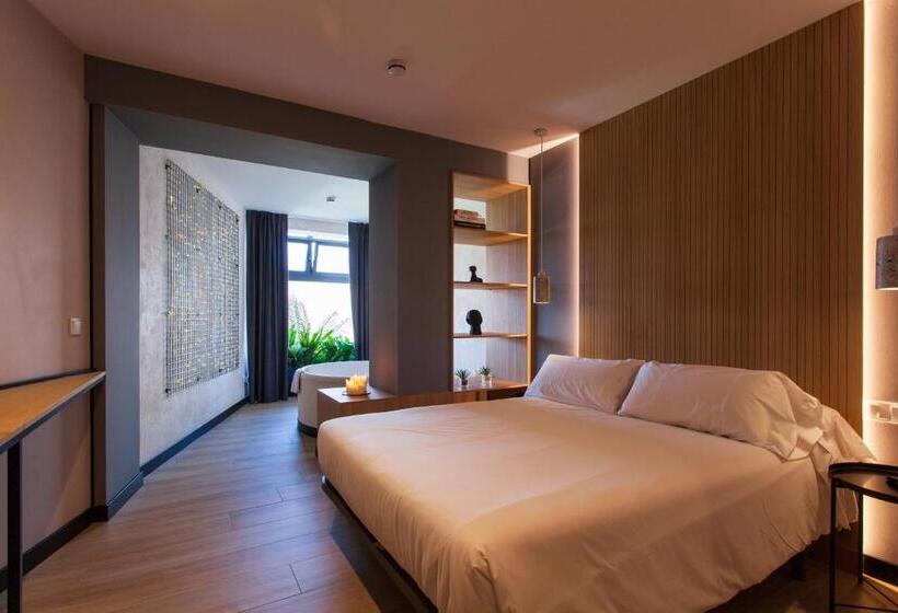 디럭스 룸, Hospedium H Cabo Sport