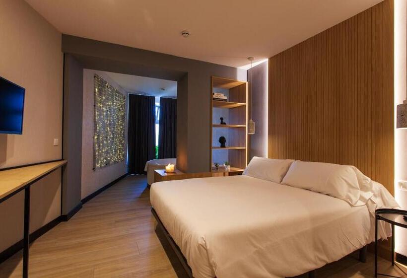 디럭스 룸, Hospedium H Cabo Sport