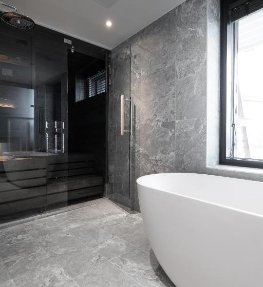 Люкс, Lapland Hotels Arena