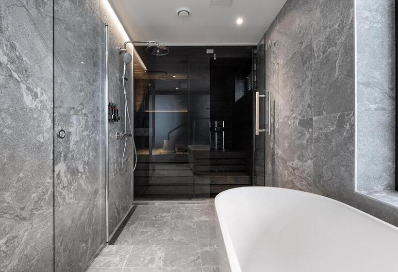 Люкс, Lapland Hotels Arena