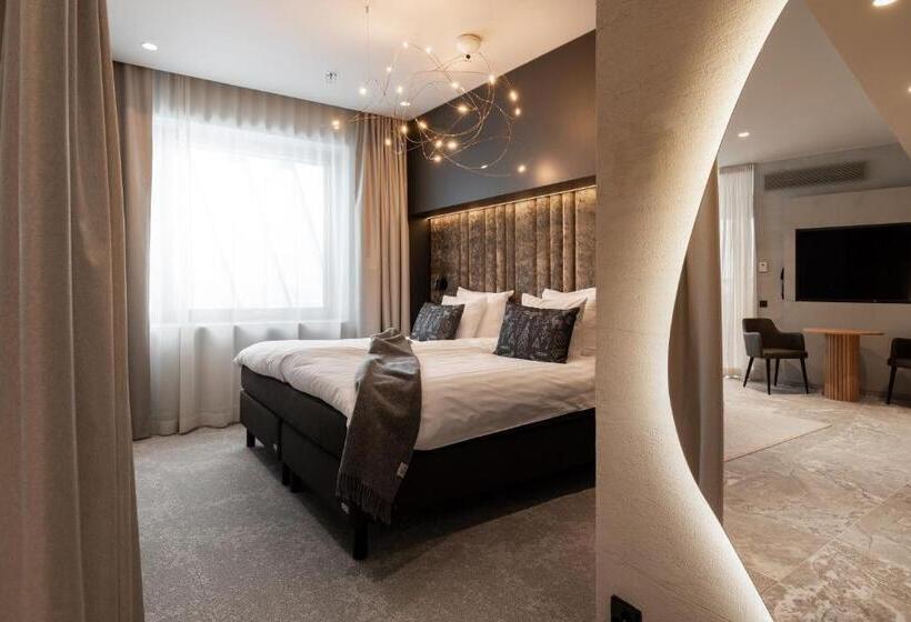 Люкс, Lapland Hotels Arena