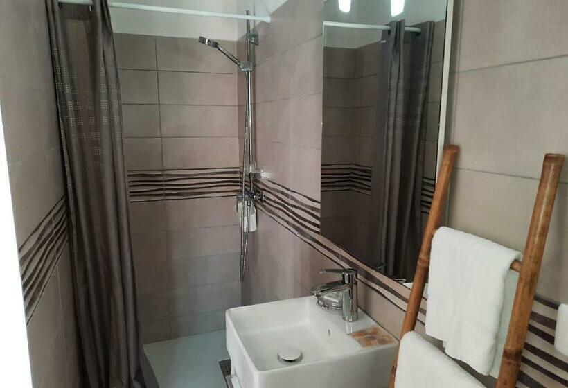 اتاق استاندارد, Les Jardins De Santa Giulia Charmante Chambre D Hôte