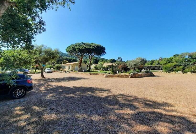 스탠다드 룸, Les Jardins De Santa Giulia   Charmante Chambre D Hôte