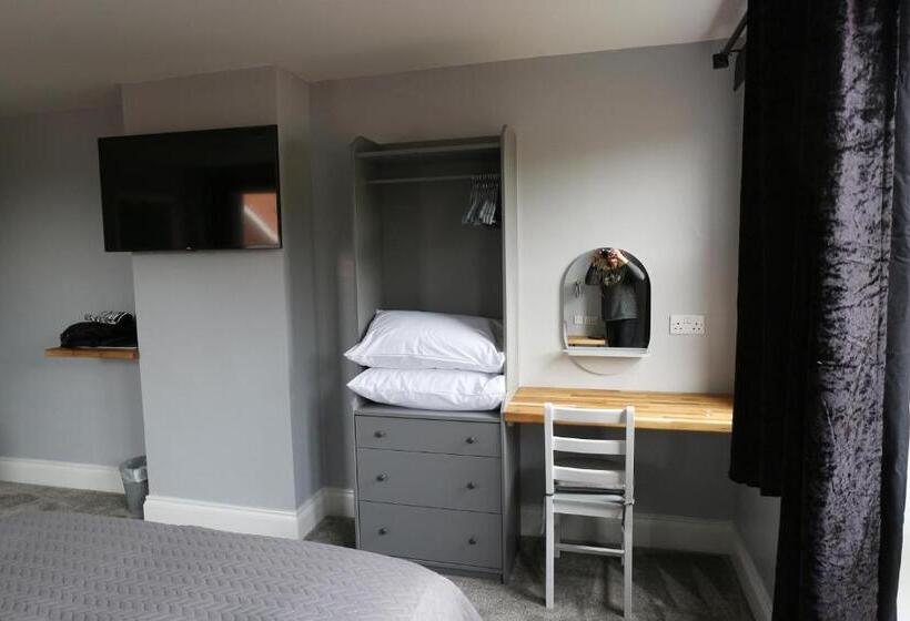 Номер Deluxe с Балконом, Number 33 Room Only