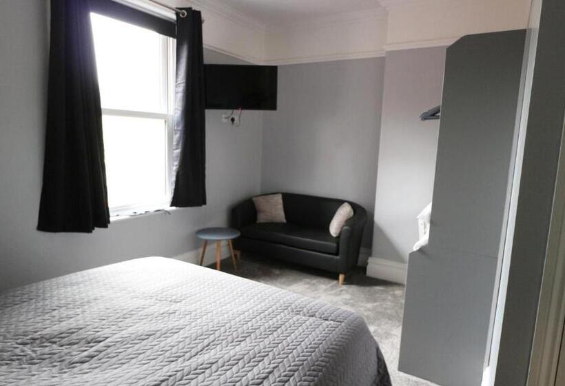 스탠다드 룸, Number 33 Room Only