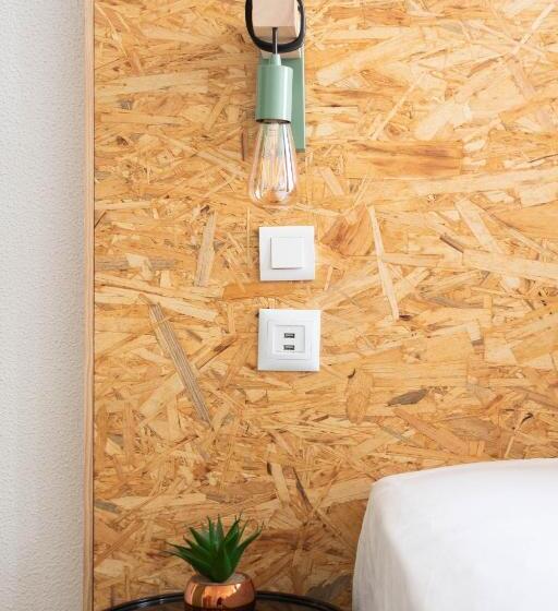 استودیو استاندارد با بالکن, Rua Do Paraíso