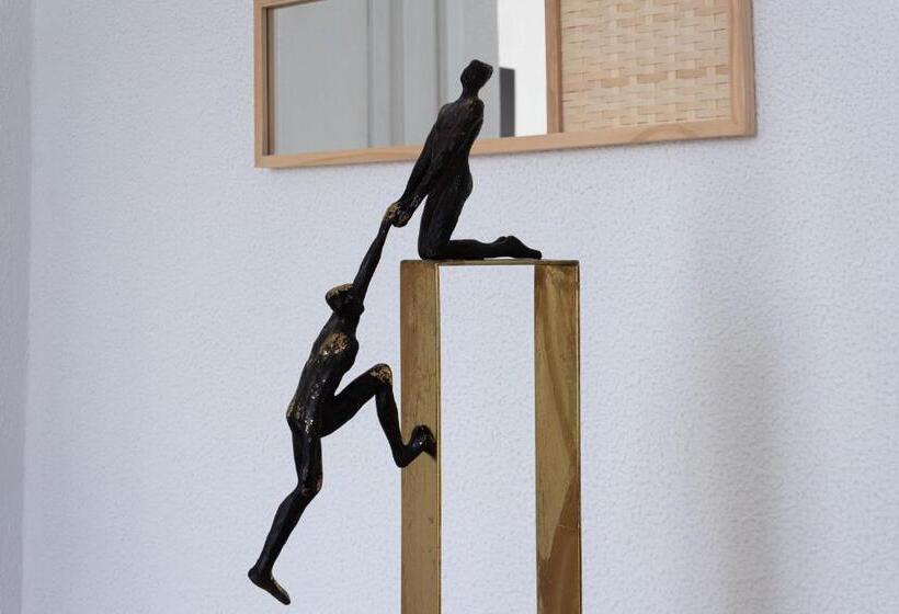 استودیو استاندارد با بالکن, Rua Do Paraíso