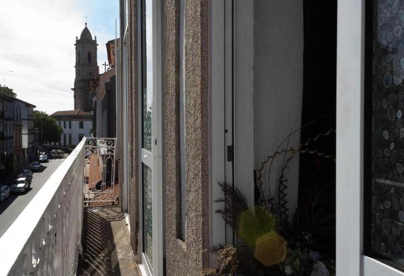 استودیو استاندارد با بالکن, Rua Do Paraíso