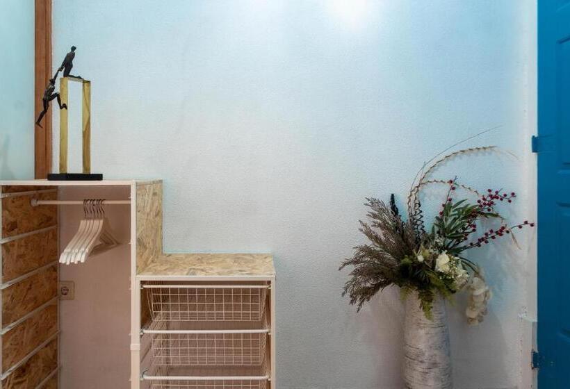 استودیوی لوکس, Rua Do Paraíso