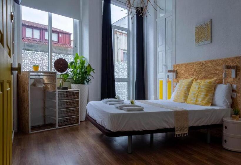 سوئیت با بالکن, Rua Do Paraíso