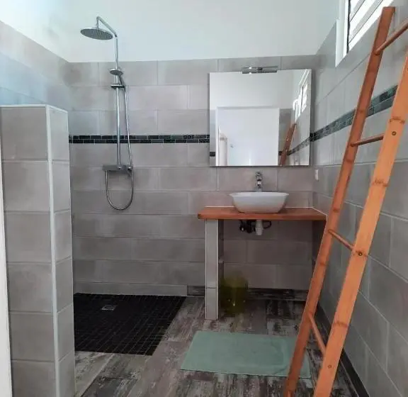 آپارتمان 1 خوابه با چشم‌انداز استخر, Tiko Lodge Sxm