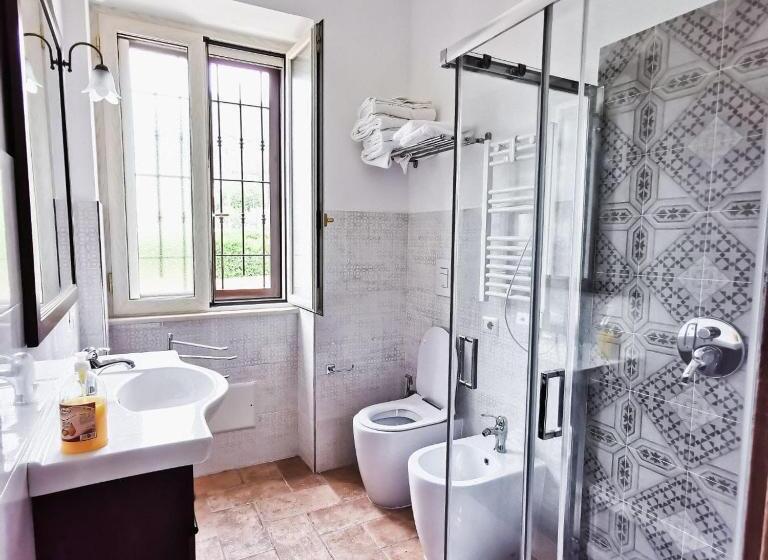 غرفة كومفورت ثلاثية, Il Sentiero Di Leano