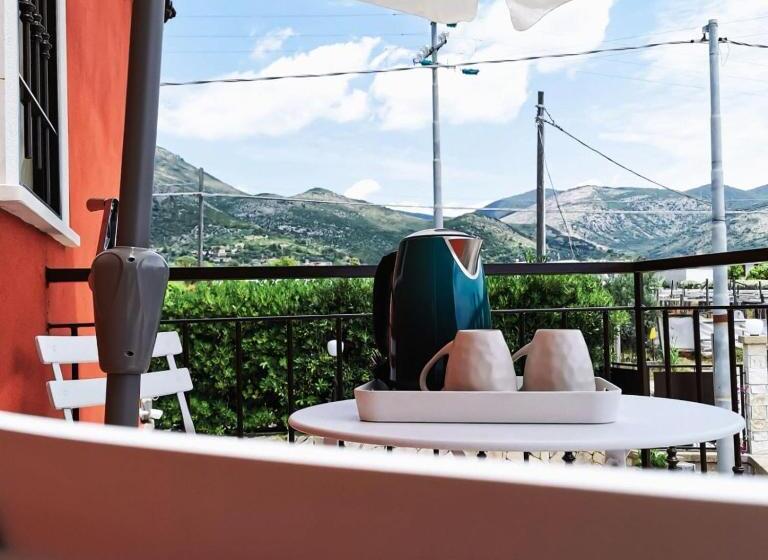 غرفة قياسية مزوَّدة بشُرفة, Il Sentiero Di Leano