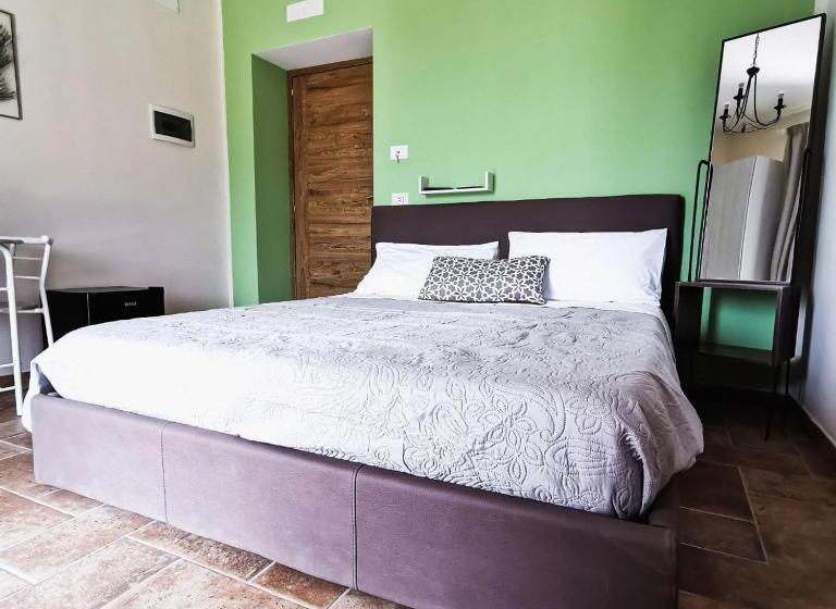 غرفة قياسية مزوَّدة بشُرفة, Il Sentiero Di Leano