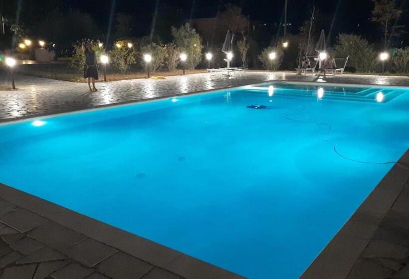 اتاق استاندارد با بالکن, Il Sentiero Di Leano