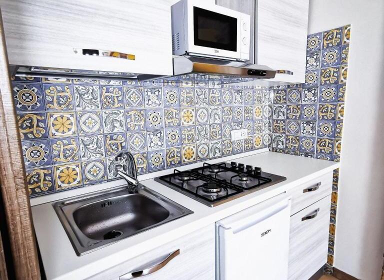 إستوديو قياسى, Il Sentiero Di Leano