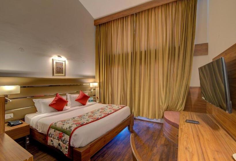 Дом 1 Спальня, Tarika Resort & Spa , Chail