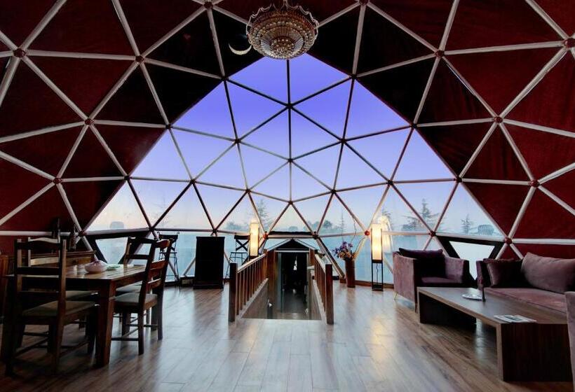 プレジデントスイートルーム, Tarika Resort & Spa , Chail