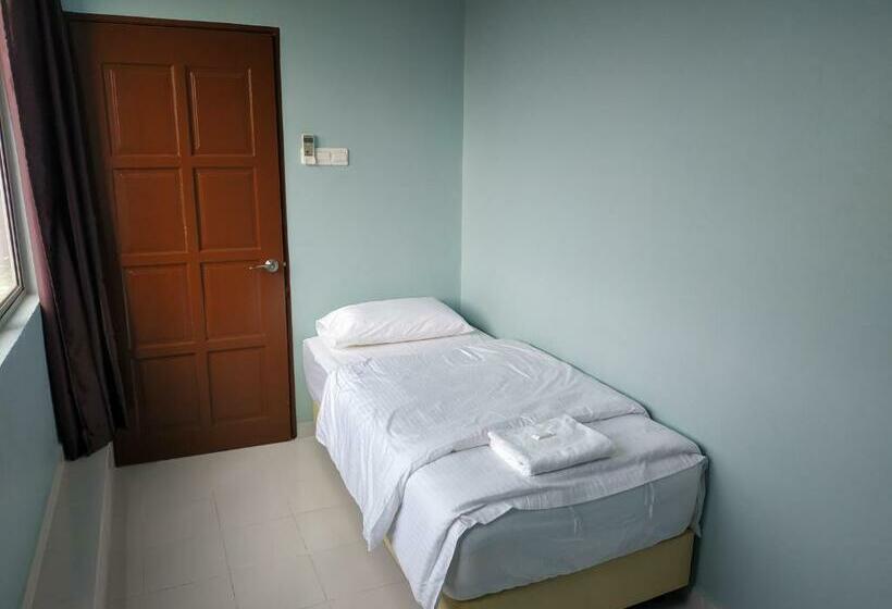 Quarto Estandar Individual, Qeyjan