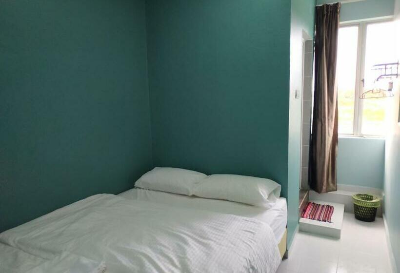 Quarto Estandar, Qeyjan