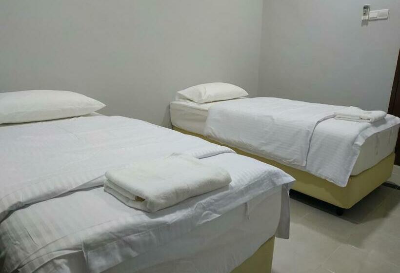 Quarto Estandar, Qeyjan