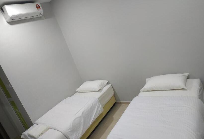 Quarto Estandar, Qeyjan