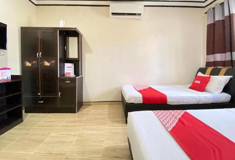 غرفة ديلوكس ثلاثية, Oyo 90205 Bayu Sintok Motel