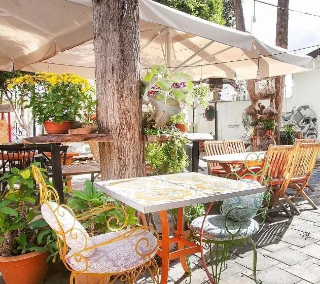 キングサイズベッドのスタンダードルーム, The Iskemleci Guest House
