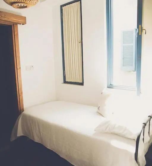 スタンダードシングルルーム, The Iskemleci Guest House