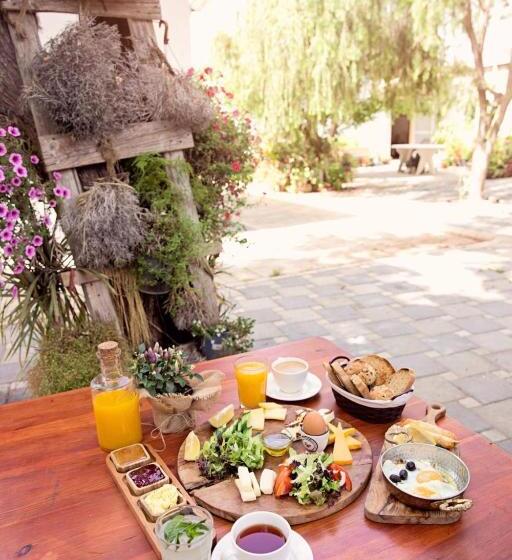 غرفة قياسية فردية, The Iskemleci Guest House