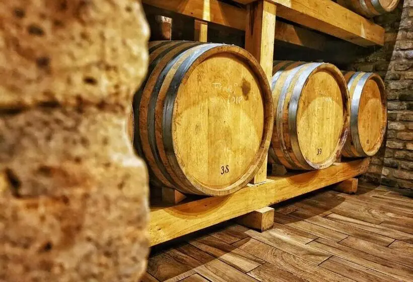 ファミリールーム, Wein&speiz Fogadó