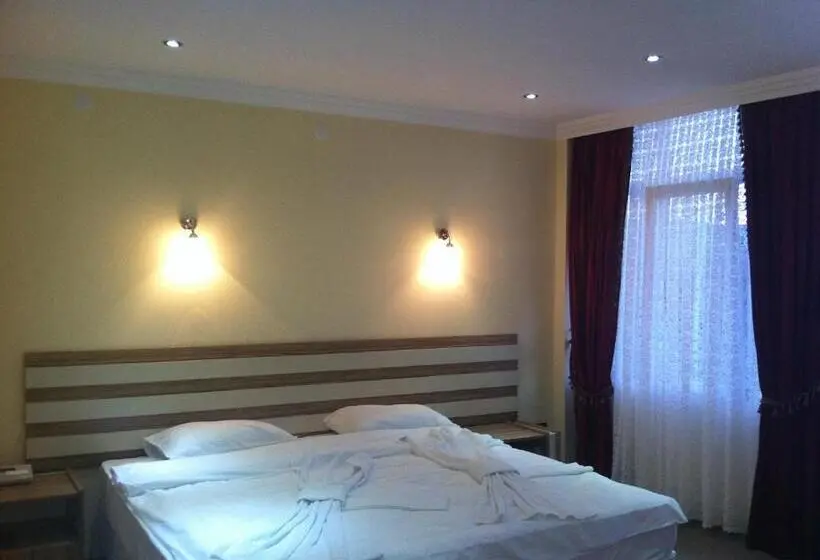 Standard-huone, Tj S