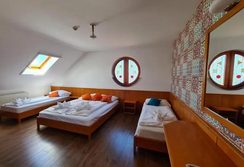 デラックスの４人部屋, István Parkhotel és Gasztrofarm