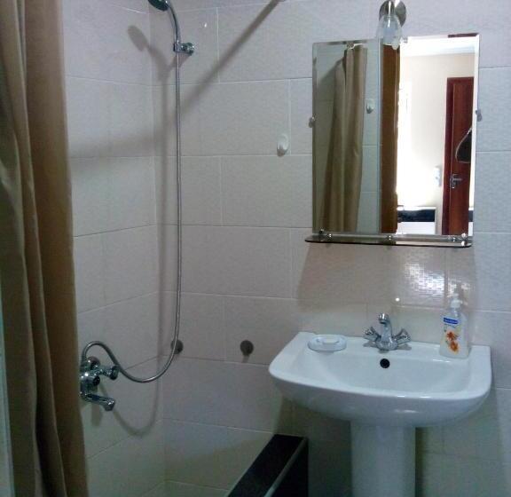 سوییت, Apartment On Erekle 25a