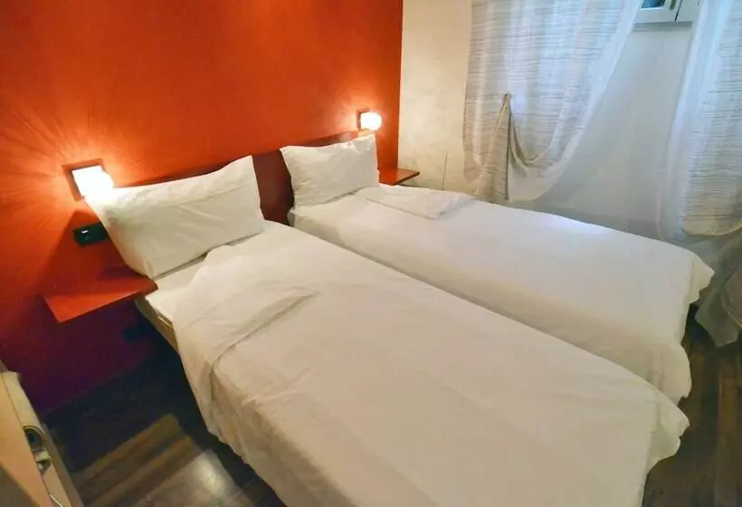 اتاق استاندارد, Holiday A San Pietro