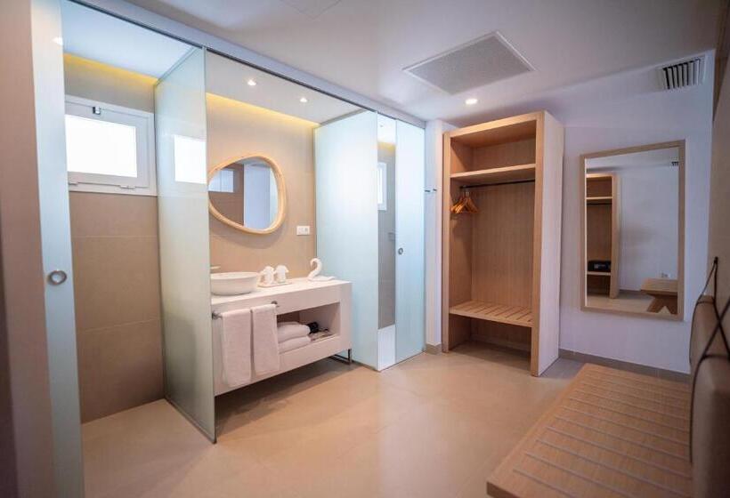 غرفة سوبيريور فردية, HL Miraflor Suites