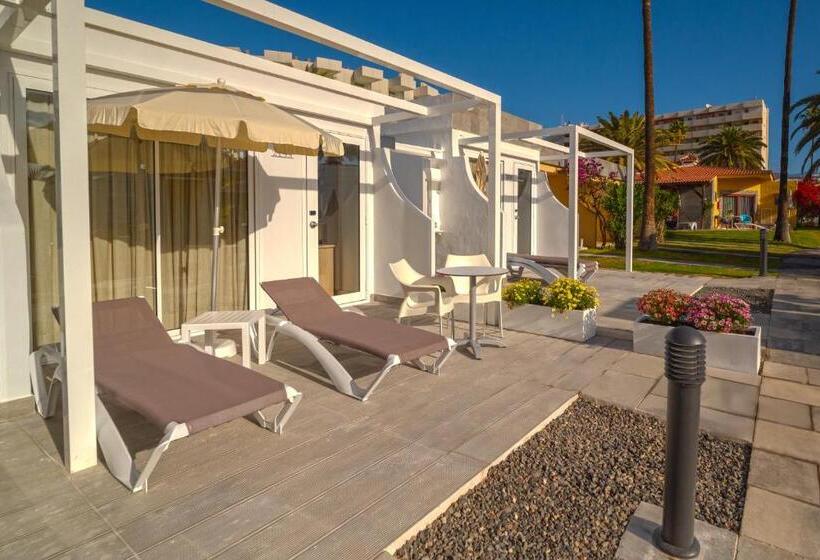 إستوديو سوبيريور, HL Miraflor Suites