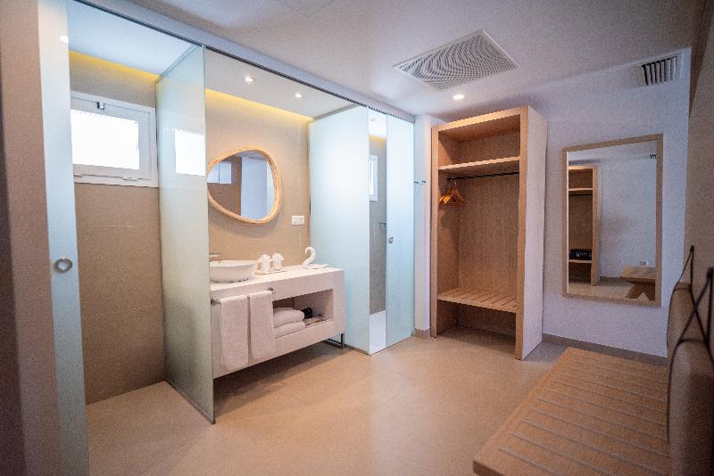 جناح جونيور, HL Miraflor Suites