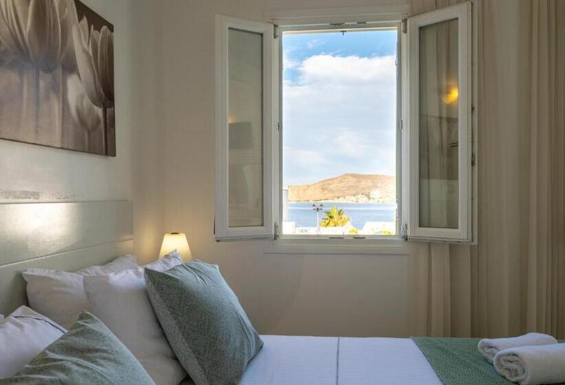 带海景的标准工作室, Anthos Apartments